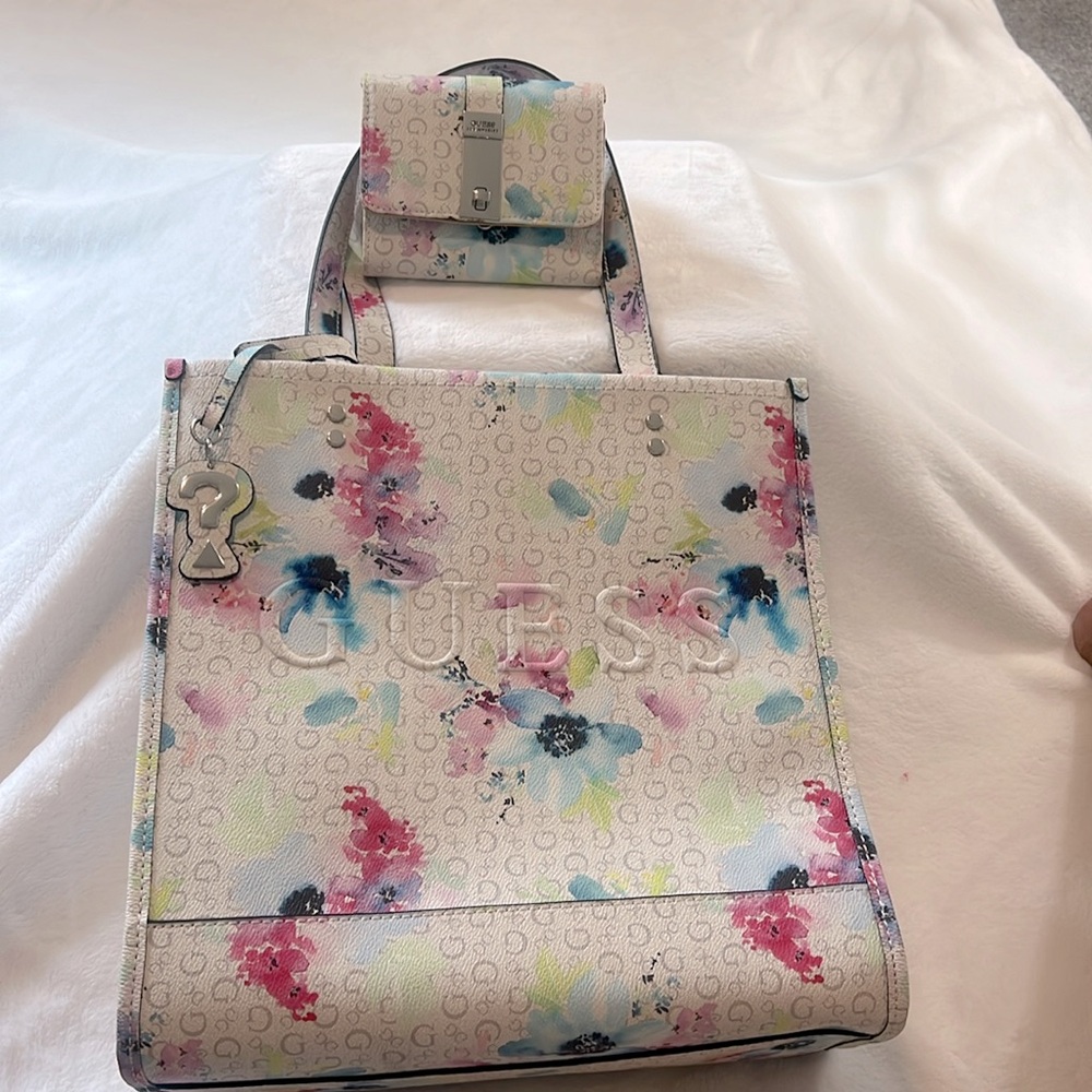 Guess Summer Bag!
